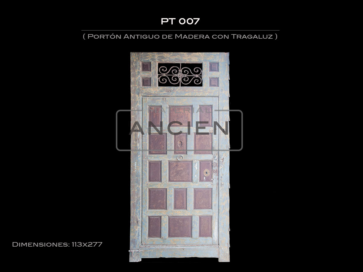 Portón Antiguo de Madera con Tragaluz PT 007