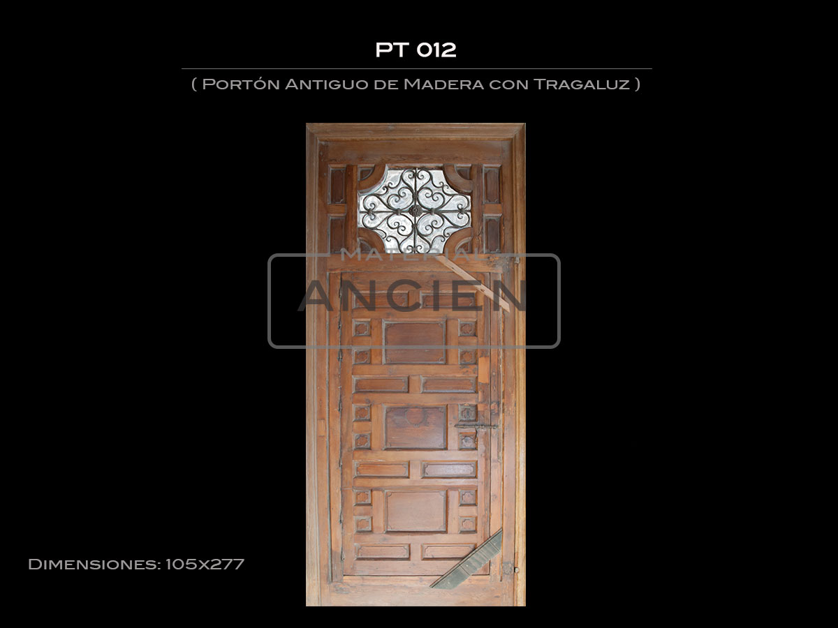 Portón Antiguo de Madera con Tragaluz PT 016